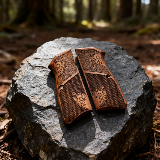 Browning Hi-Power Grips – Hearts' Heritage