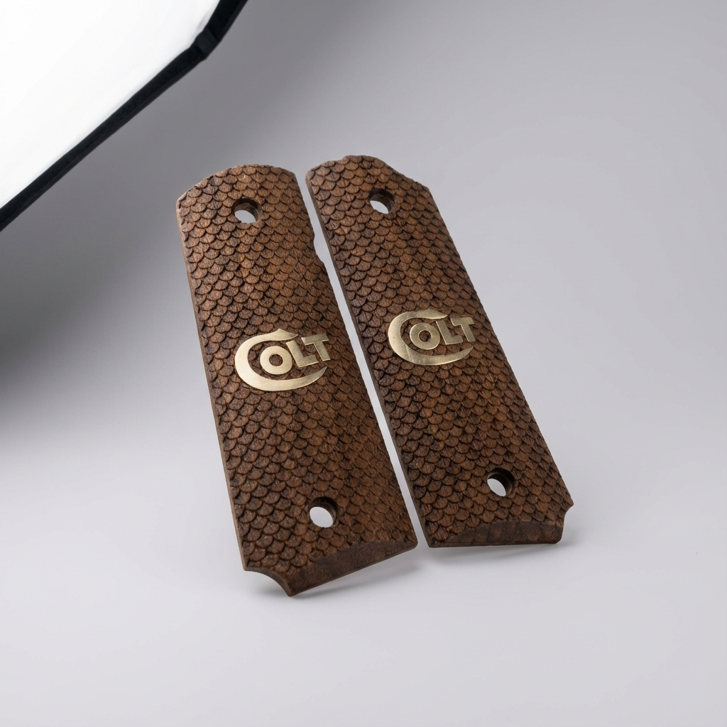 1911 Full Size Grips - FishScale Texture with Logo