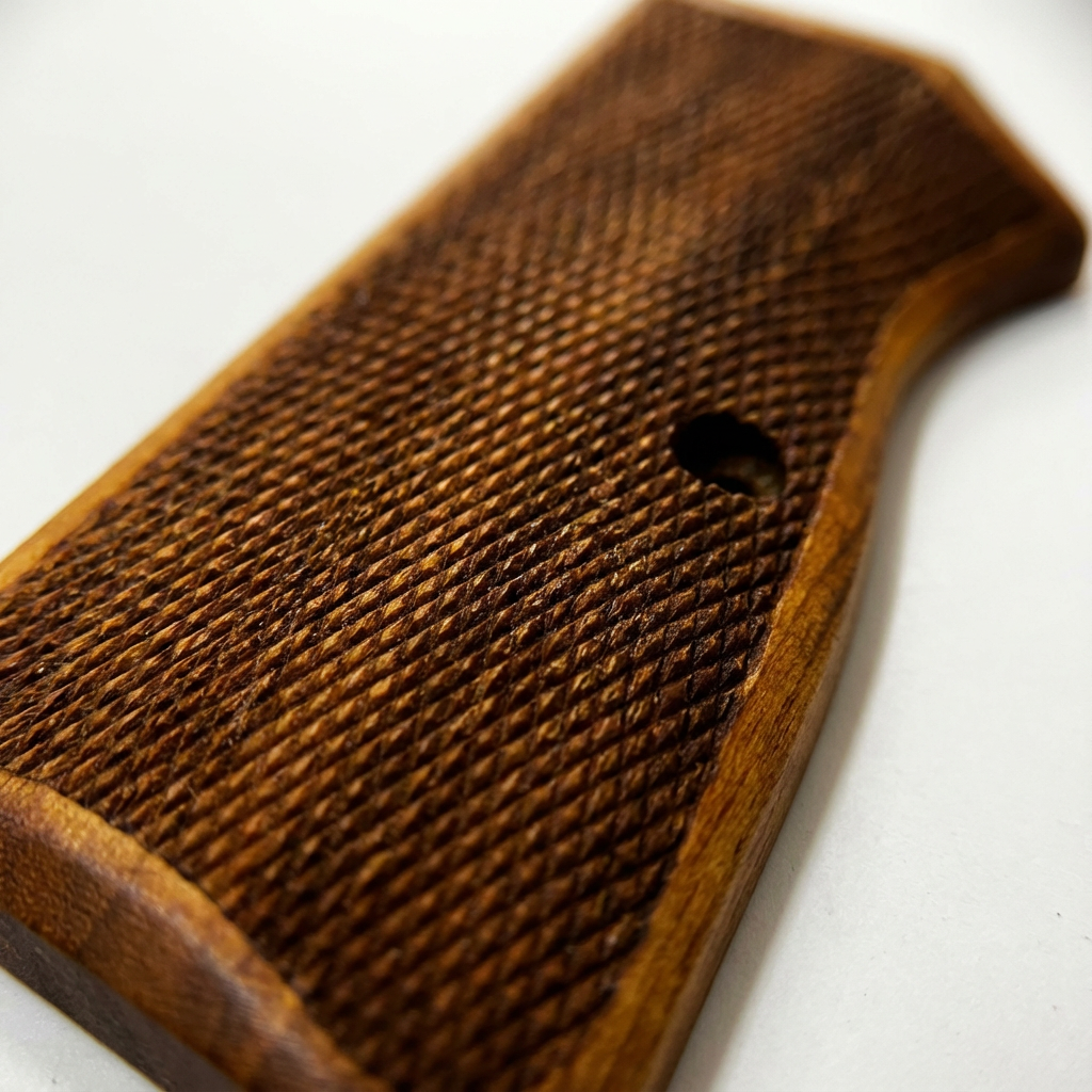 Browning Hi-Power Grips – Full Diamond Cut