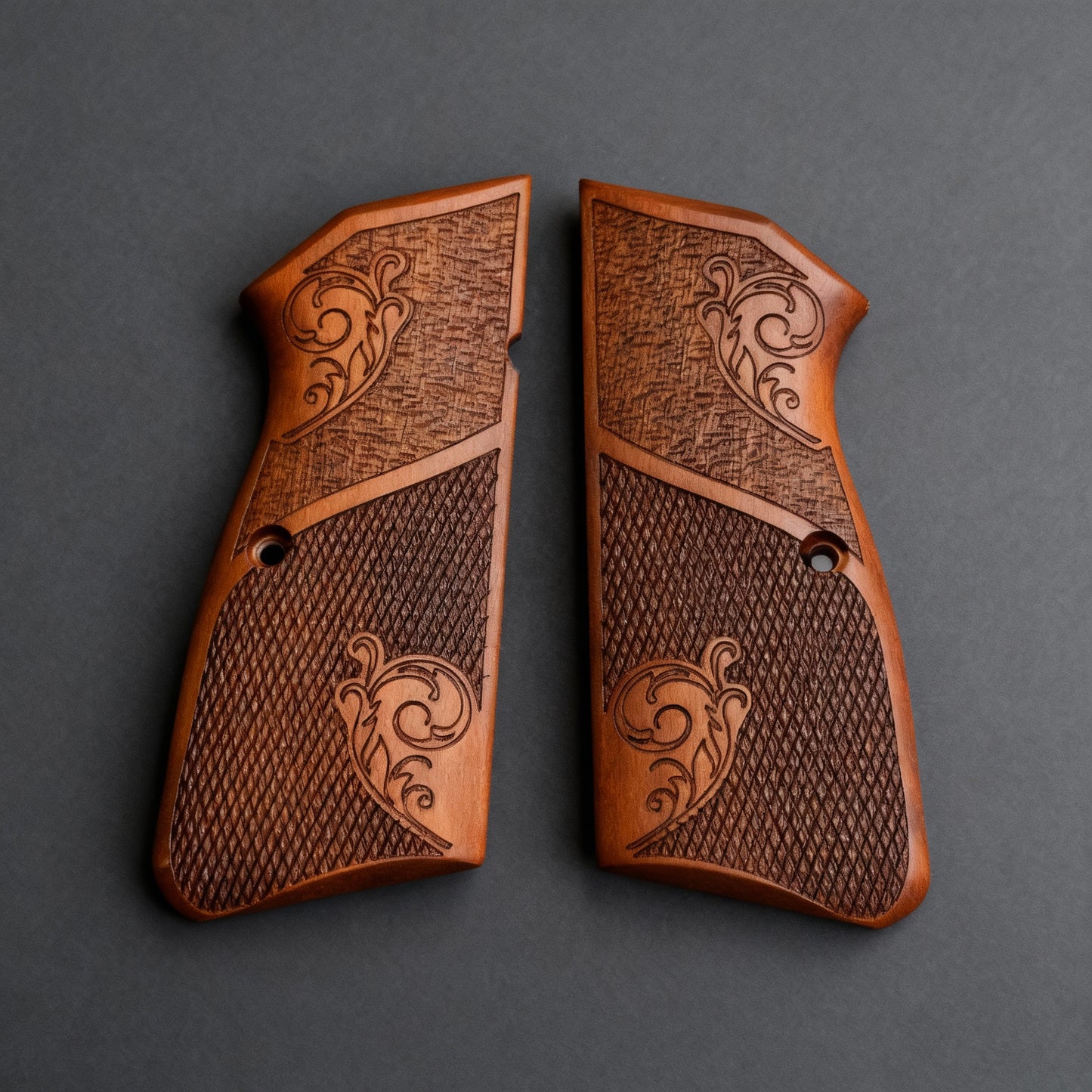 Browning Hi-Power Grips – Hearts' Heritage