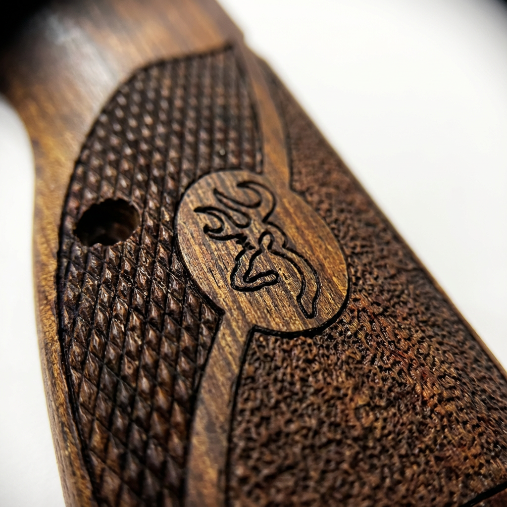 Browning Hi-Power Grips – Dual Cut