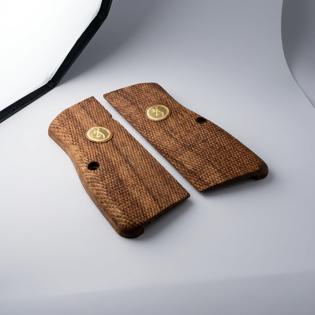 Browning Hi-Power Grips - Checkered Gold Medallion