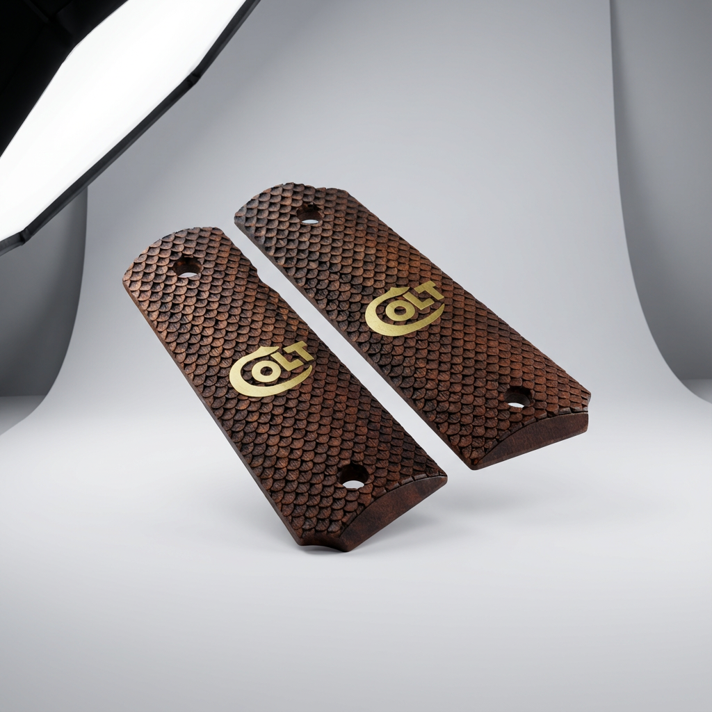 1911 Full Size Grips - FishScale Gold Logo