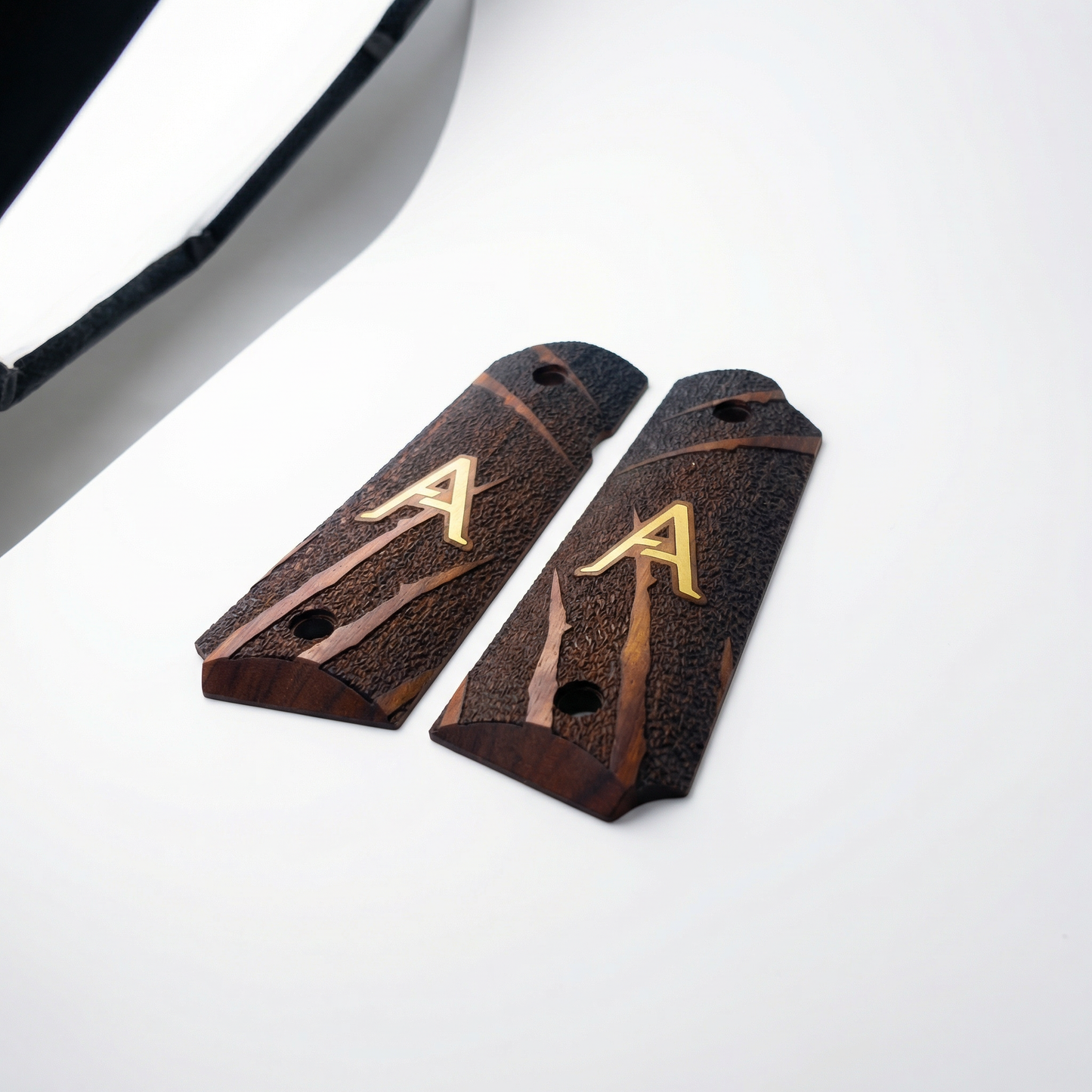 1911 Full Size Grips - Deep Slash Texture - Personalized Gold Initial