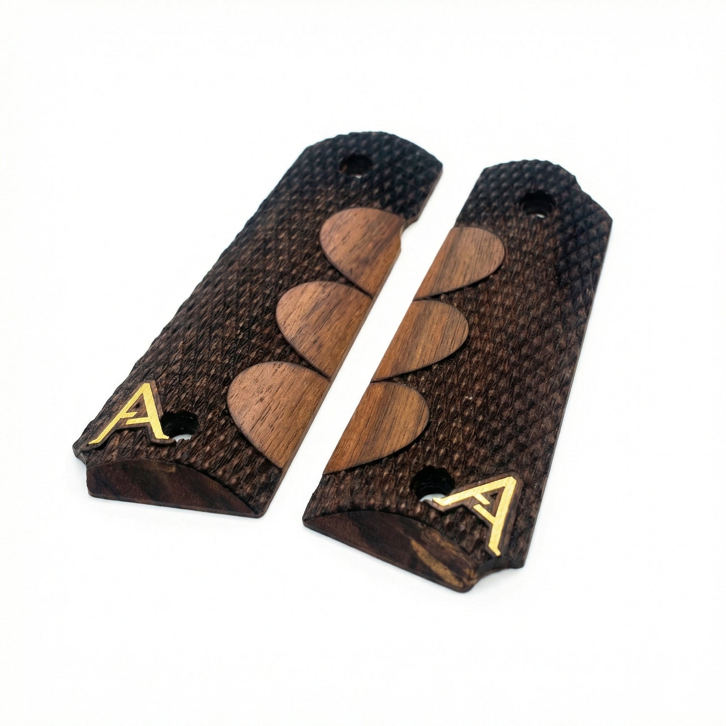 1911 Full Size Grips - Tri-Dot Checkered - Personalized Gold Initial